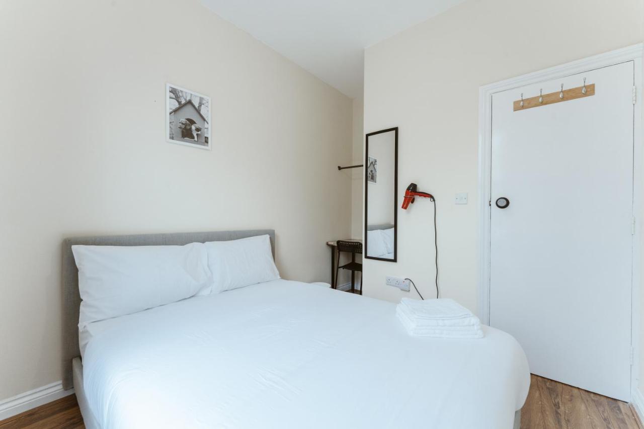 Mile End Rooms 57A Лондон Екстер'єр фото