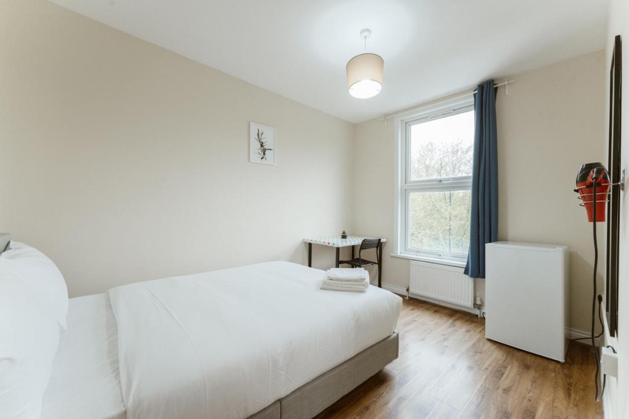 Mile End Rooms 57A Лондон Екстер'єр фото